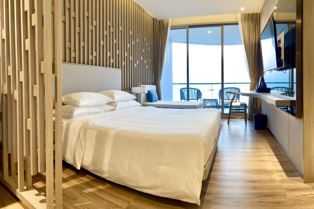 Symphony Of The Sea Hotel Bang Saen Exterior photo