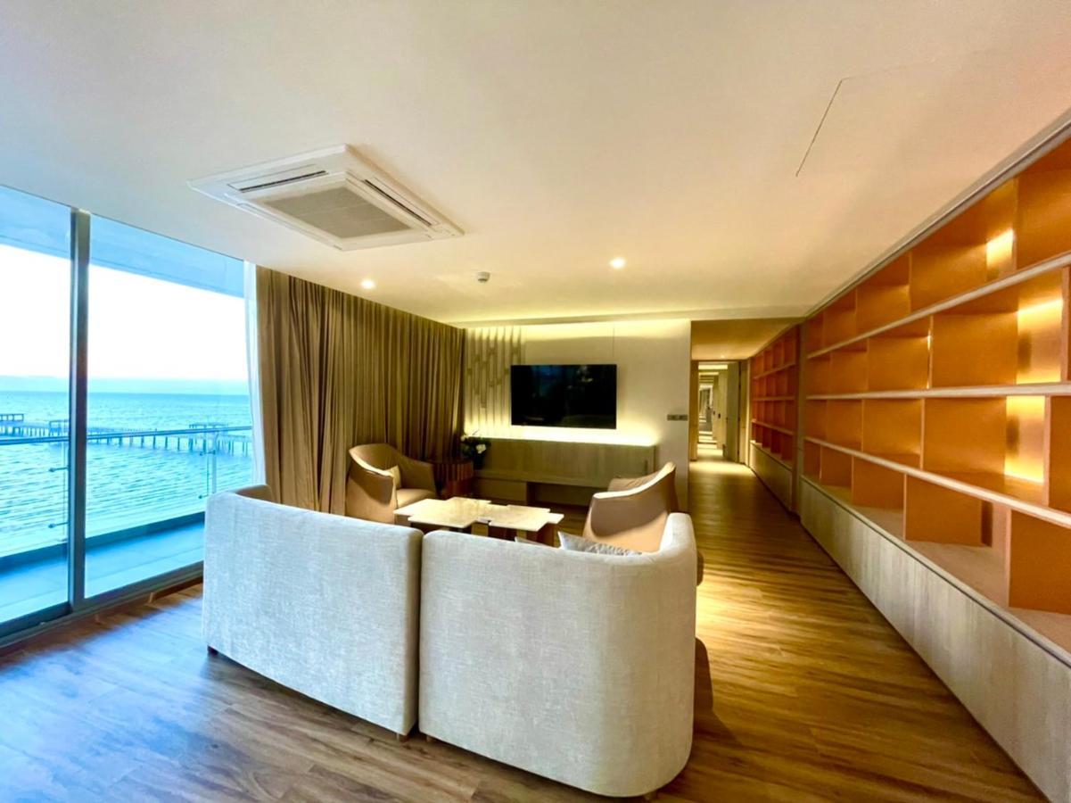 Symphony Of The Sea Hotel Bang Saen Exterior photo